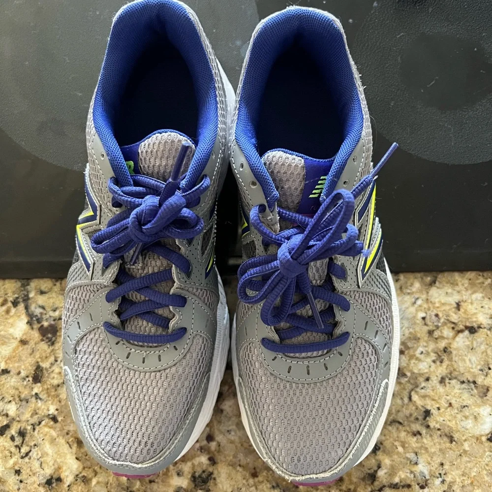 New Balance Gray and Blue Athletic Running Shoes